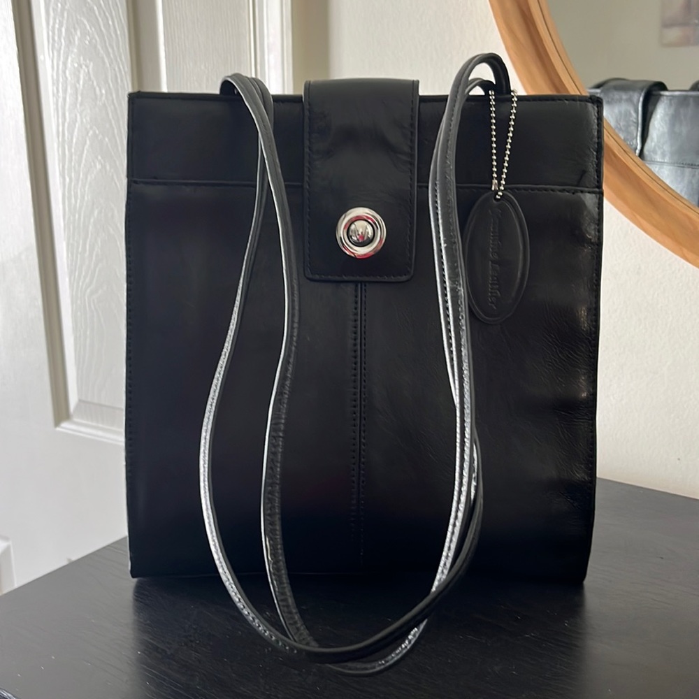Wilson's Leather - Picture 2 of 6